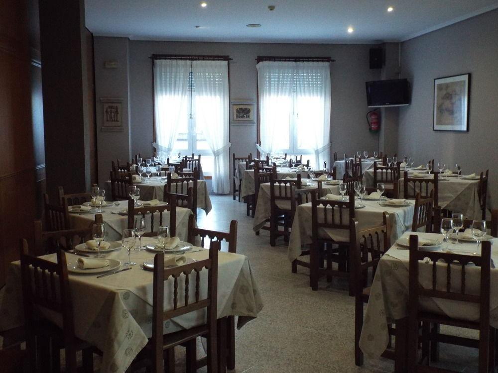 Hotel Ansuina Banos Del Molgas Exterior photo