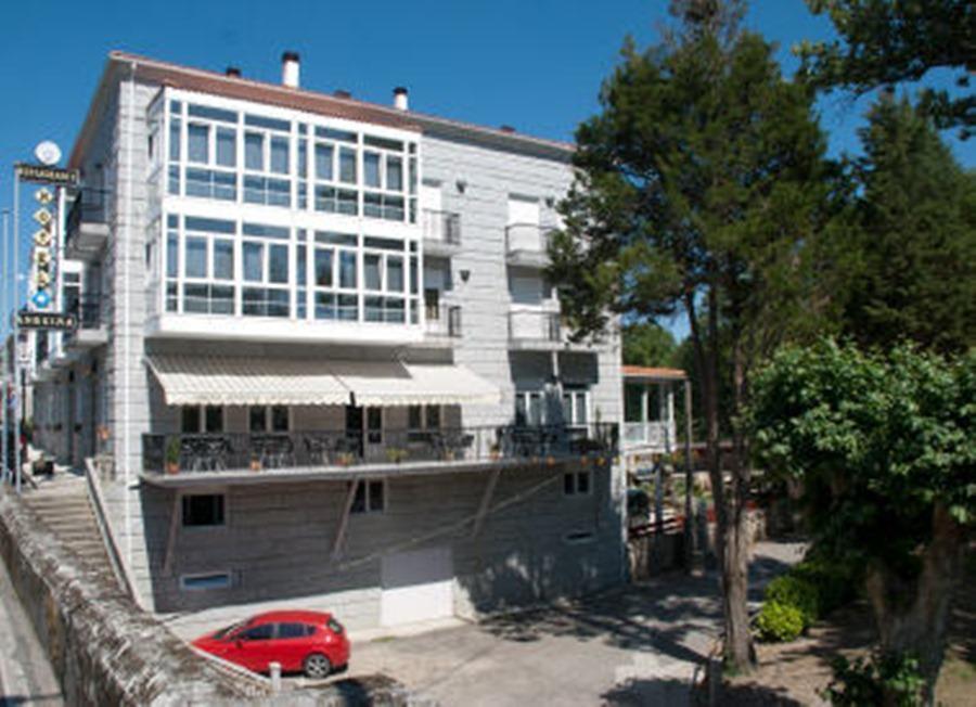 Hotel Ansuina Banos Del Molgas Exterior photo